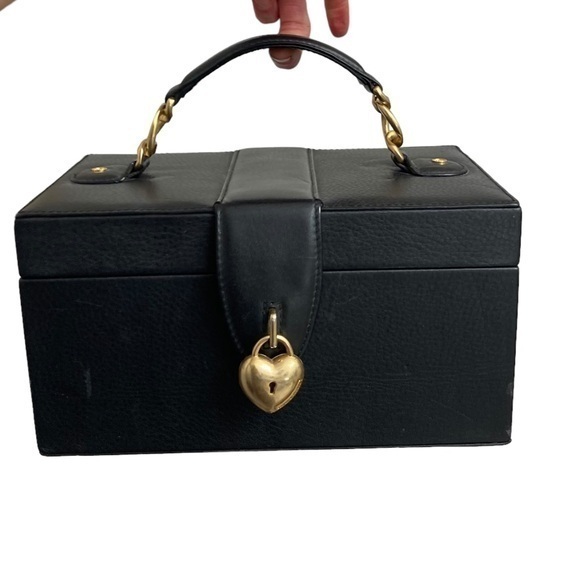 Juicy Couture Handbags - Juicy couture vintage y2k jewelry case box RARE